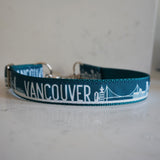 Vancouver collar in the teal chain martingale style